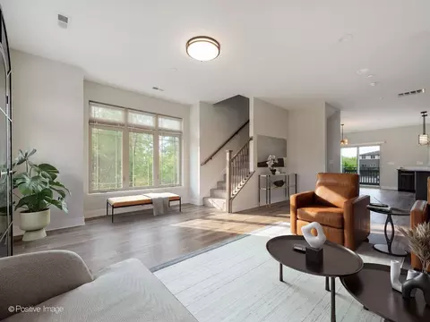 Living - 43 Forest Ave, River Forest, IL 60305 photo 1 of 3