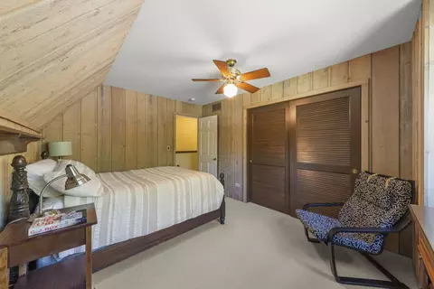 Bedroom - 105 Thrush Ln, Naperville, IL 60540 photo 8 of 8