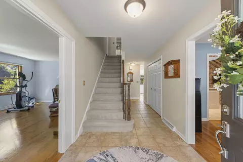 Entry Way - 105 Thrush Ln, Naperville, IL 60540 photo 1 of 6
