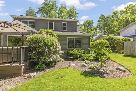 Exterior - 105 Thrush Ln, Naperville, IL 60540 photo 11 of 13