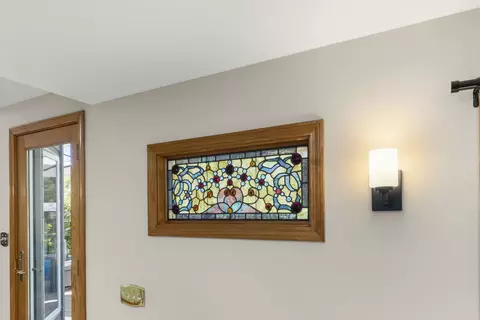 Entry Way - 105 Thrush Ln, Naperville, IL 60540 photo 3 of 6