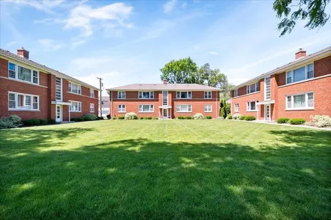 12 N Home Ave #2W, Park Ridge, IL 60068