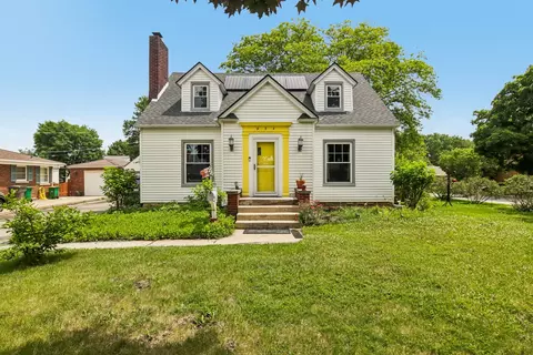 924 Grandview Ave, Lockport, IL 60441