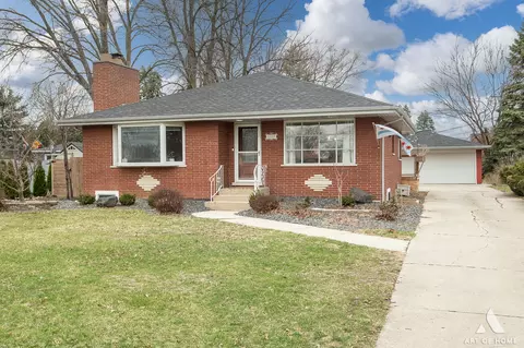 6106 W 127th St, Palos Heights, IL 60463