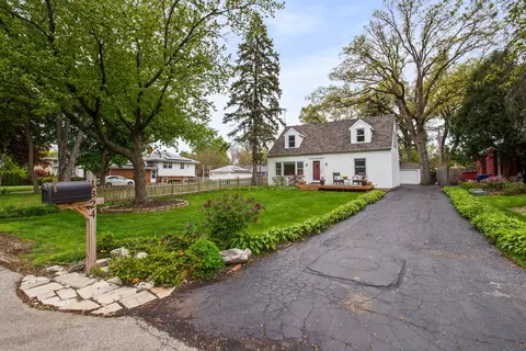 1324 Golf Ave, Highland Park, IL 60035