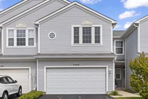 2448 Reflections Dr, Aurora, IL 60502