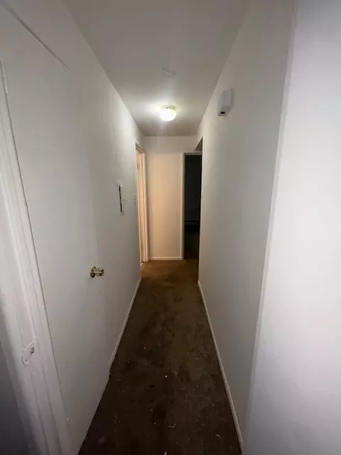 Entry Way - 14633 Keystone Ave #2D, Midlothian, IL 60445 photo 1 of 1