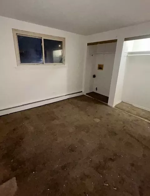 Bedroom - 14633 Keystone Ave #2D, Midlothian, IL 60445 photo 2 of 4