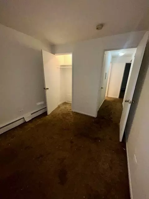 Bedroom - 14633 Keystone Ave #2D, Midlothian, IL 60445 photo 3 of 4