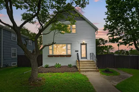 1812 S 20th Ave, Maywood, IL 60153