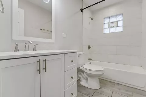 Bath - 16329 Hermitage Ave, Markham, IL 60428 photo 1 of 2