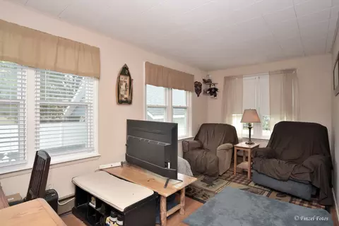 Living - 9805 Illinois St, Hebron, IL 60034 photo 3 of 3