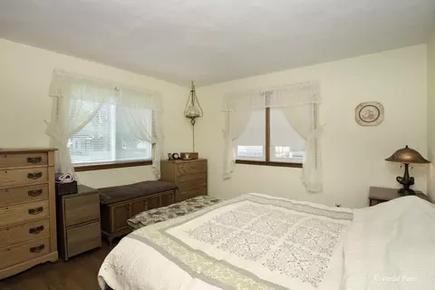 Bedroom - 9805 Illinois St, Hebron, IL 60034 photo 1 of 2