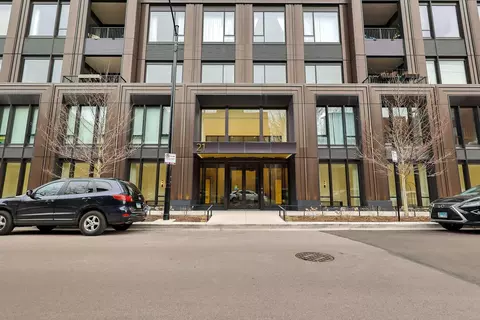 21 N May St #501, Chicago, IL 60607