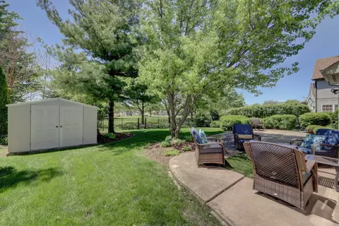 411 Belmont Ln, Bartlett, IL 60103 photo 32