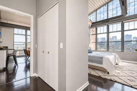 Entry Way - 1200 W Monroe St #901, Chicago, IL 60607 photo 2 of 2