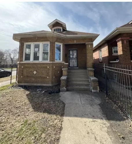 Undisclosed, Chicago, IL 60628