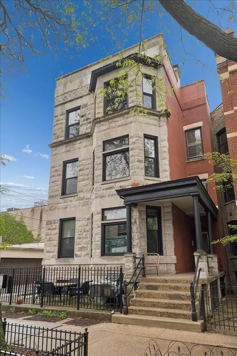 1961 N Fremont St #3F, Chicago, IL 60614