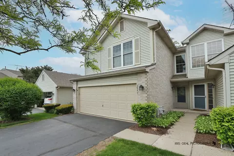 1739 Court St #1739, Mchenry, IL 60050