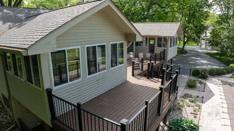 Exterior - 39 W526 Lori Ln, Elgin, IL 60124 photo 11 of 19