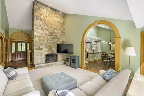 Other - 39 W526 Lori Ln, Elgin, IL 60124 photo 2 of 18