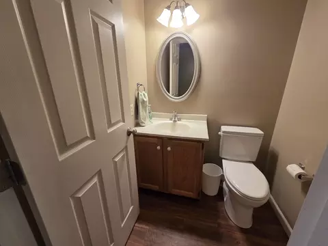 Bath - 3404 Windmill Rd, Bloomington, IL 61704 photo 5 of 5