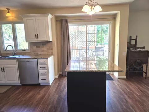Kitchen - 3404 Windmill Rd, Bloomington, IL 61704 photo 4 of 6