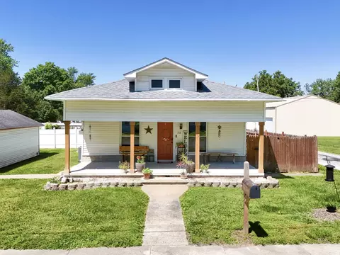 112 Beaver St, Cambria, IL 62915