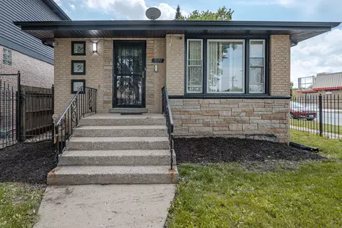 5133 W Monroe St, Chicago, IL 60644