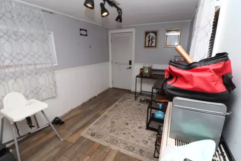 Entry Way - 2702 Saint James St, Rolling Meadows, IL 60008 photo 1 of 2
