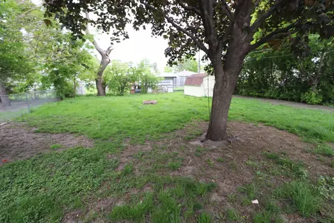 Exterior - 2702 Saint James St, Rolling Meadows, IL 60008 photo 4 of 5