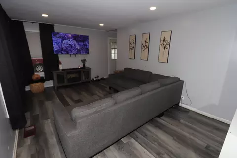 Living - 2702 Saint James St, Rolling Meadows, IL 60008 photo 3 of 3