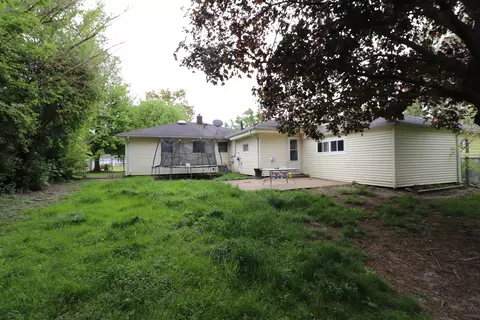 Exterior - 2702 Saint James St, Rolling Meadows, IL 60008 photo 2 of 5