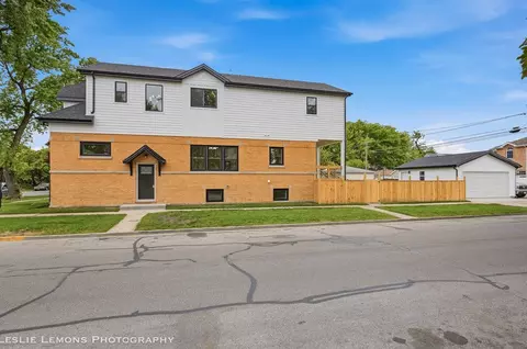 1247 Scoville Ave, Berwyn, IL 60402