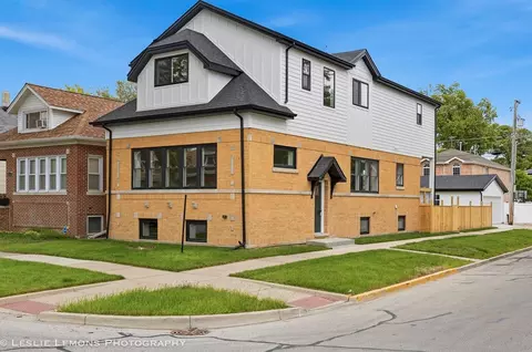 1247 Scoville Ave, Berwyn, IL 60402
