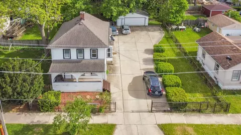Other - 817 Front St, Aurora, IL 60505 photo 2 of 10