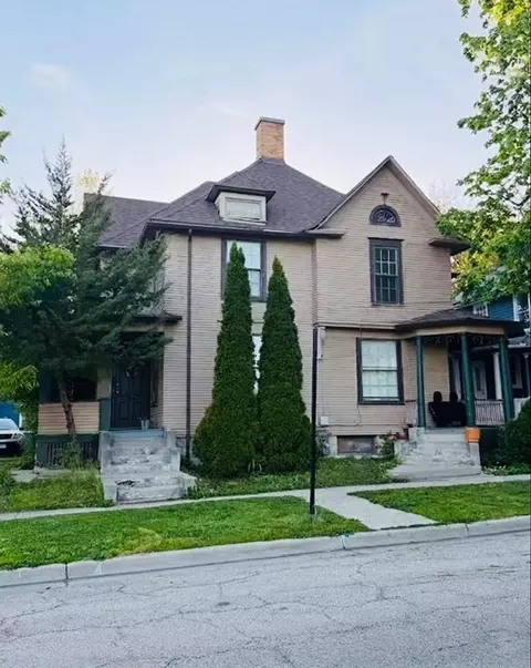 Undisclosed, Elgin, IL 60120