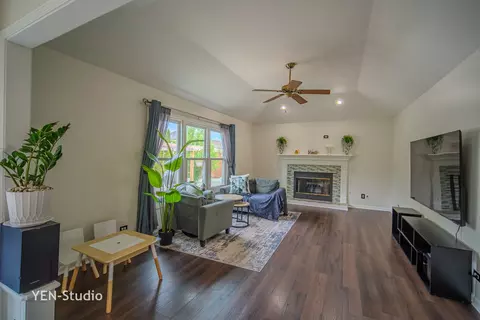 1713 Chestnut Hill Rd, Plainfield, IL 60586 photo 14