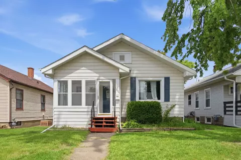 1606 W Lombard St, Davenport, IA 52804