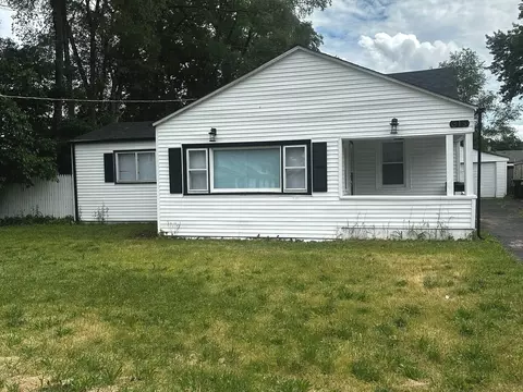 313 Grand Blvd, Loves Park, IL 61111