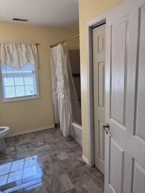 Bath - 712 W Monroe St, Bloomington, IL 61701 photo 1 of 3