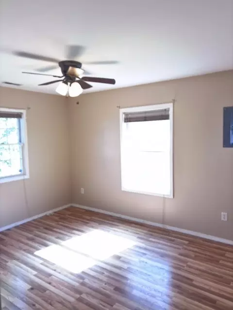 Bedroom - 712 W Monroe St, Bloomington, IL 61701 photo 1 of 1