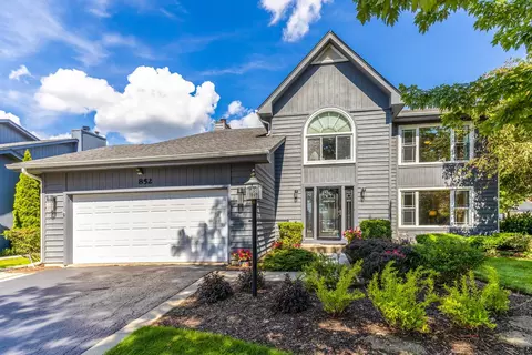 852 Horatio Blvd, Buffalo Grove, IL 60089