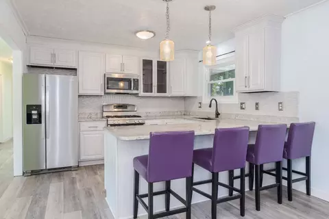 Kitchen - 1717 Cook Dr, Normal, IL 61761 photo 4 of 5