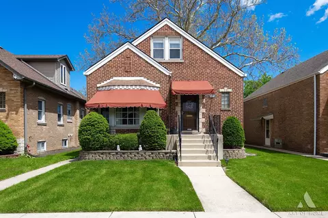 3141 N Nagle Ave, Chicago, IL 60634