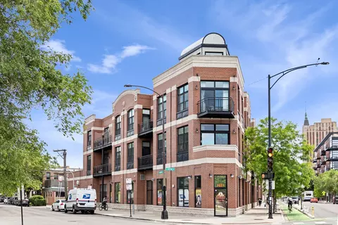 2089 W Wabansia Ave #303, Chicago, IL 60647