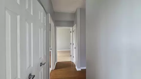 Entry Way - 715 Astor Ln #401, Wheeling, IL 60090 photo 2 of 2