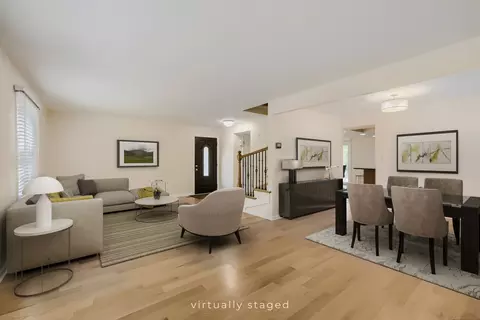 Living - 4092 Victoria Dr, Hoffman Estates, IL 60192 photo 1 of 6