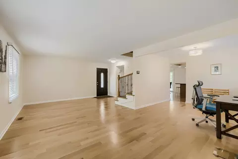 Living - 4092 Victoria Dr, Hoffman Estates, IL 60192 photo 3 of 6