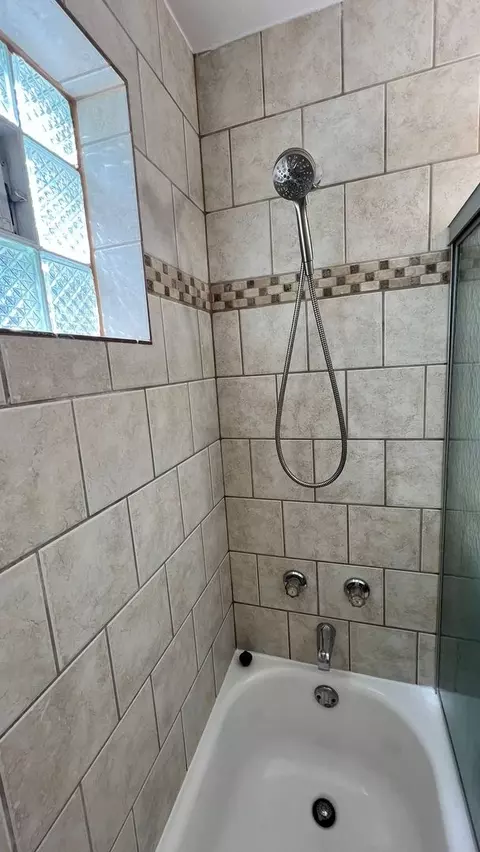 Bath - 5330 S 73rd Ct, Summit, IL 60501 photo 2 of 4